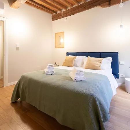 Casa Sophia, A Timeless In Appartement Lucca